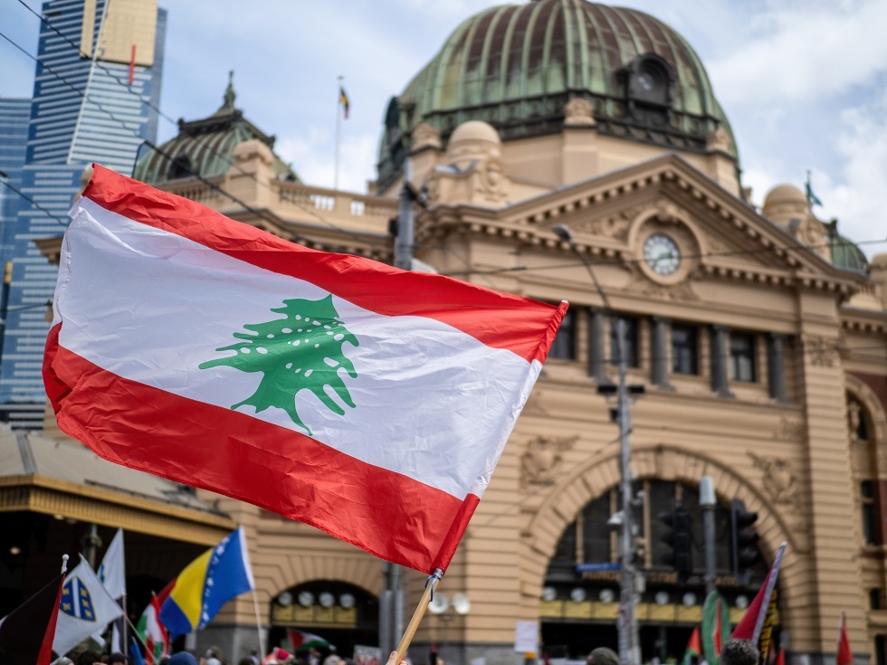 لبنان يدين الهجمات على قواعد بريطانية في قبرص