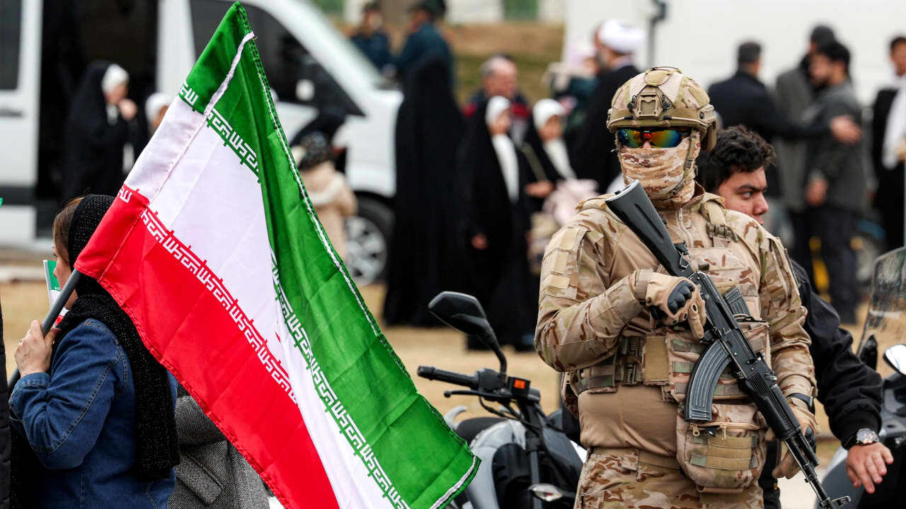 الحرس الثوري الإيراني يعلن استهداف 10 مواقع إسرائيلية و3 قواعد أمريكية