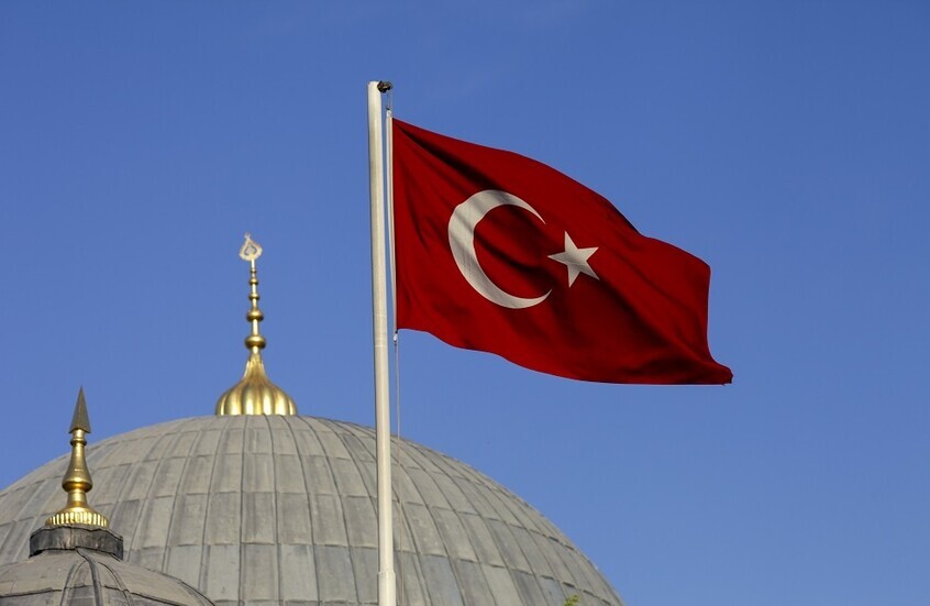 وسط "تذبذب" مواقف زيلينسكي.. عرض تركي جديد لكسر جمود الأزمة الأوكرانية