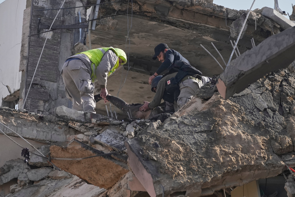 تجدد الغارات الإسرائيلية على جنوب لبنان