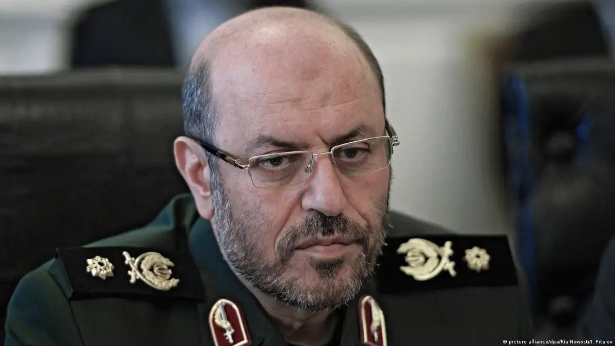 إعلام إيراني: تعيين حسين دهقان أمينا للمجلس الأعلى للأمن القومي الإيراني خلفا للاريجاني