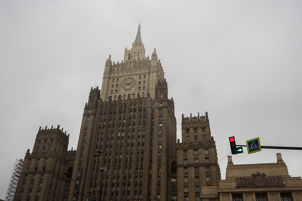 موسكو: الهجوم الأمريكي الإسرائيلي على ميناء بندر لنجة الإيراني أضر بالمصالح الروسية