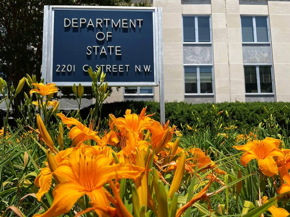 الخارجية الأمريكية تصدر تحذيرا لمواطنيها حول العالم وخاصة في الشرق الأوسط