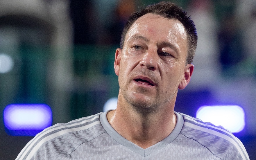 تيري يواجه خطر الإقالة بسبب منشور عن حظر النقاب