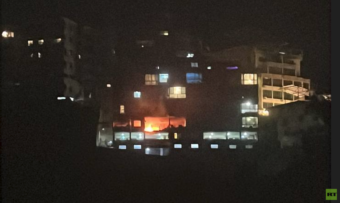 الصحة اللبنانية: مقتل شخصين وإصابة 5 بغارة إسرائيلية على بلدة بشامون بقضاء عاليه بجبل لبنان