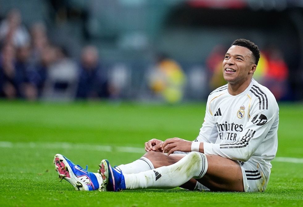 مبابي يكشف كواليس إصابته وحقيقة تهربه من المباريات