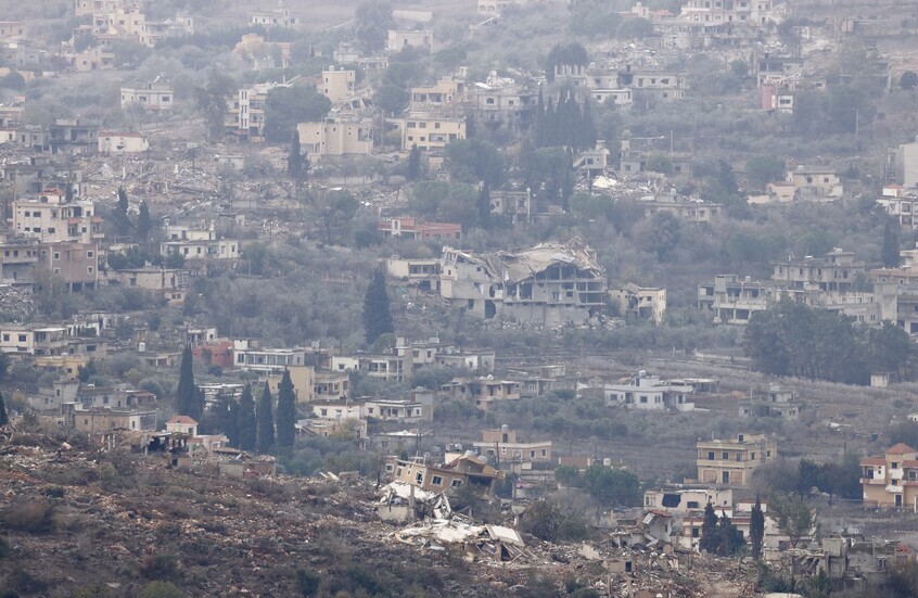 الجيش الإسرائيلي يعلن مقتل ثمانية عناصر من حزب الله وتدمير بنية تحتية في جنوب لبنان (فيديوهات)