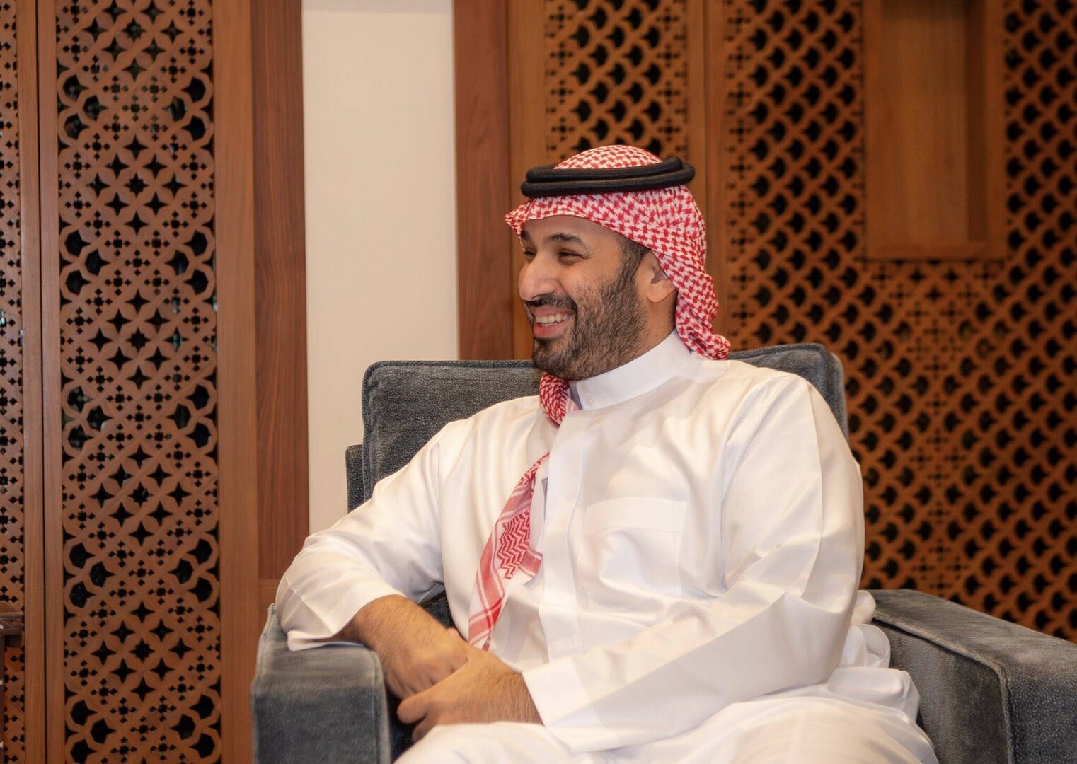 ‏رئيس وزراء باكستان: أطلعت ولي العهد السعودي على جهودنا الدبلوماسية مع جميع الأطراف