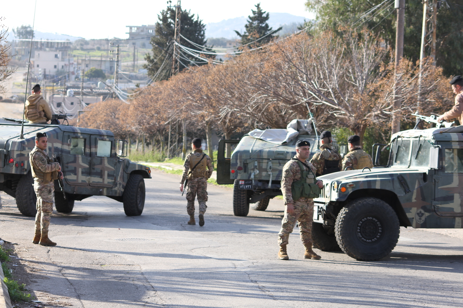 الجيش اللبناني: سقوط صاروخ إيراني في الأراضي اللبنانية