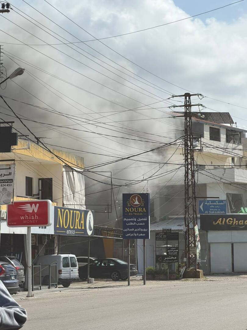 لبنان: 4 قتلى و8 جرحى في غارة إسرائيلية استهدفت منزلا ببلدة السكسكية (فيديو)