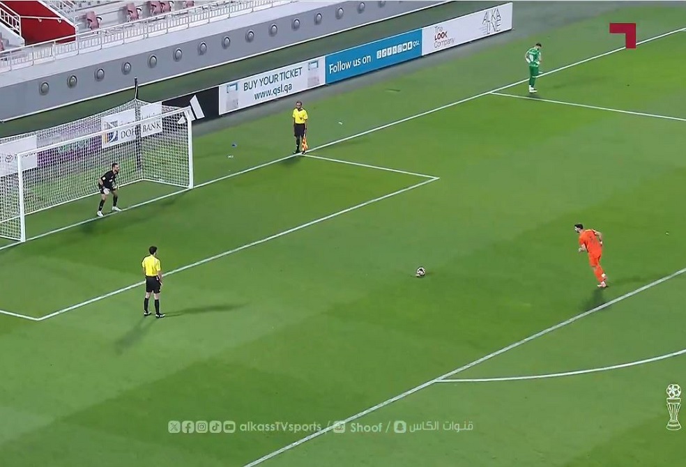 شاهد.. ماراثون ركلات ترجيح في كأس قطر وسط "غياب" تام لحارسي المرمى!
