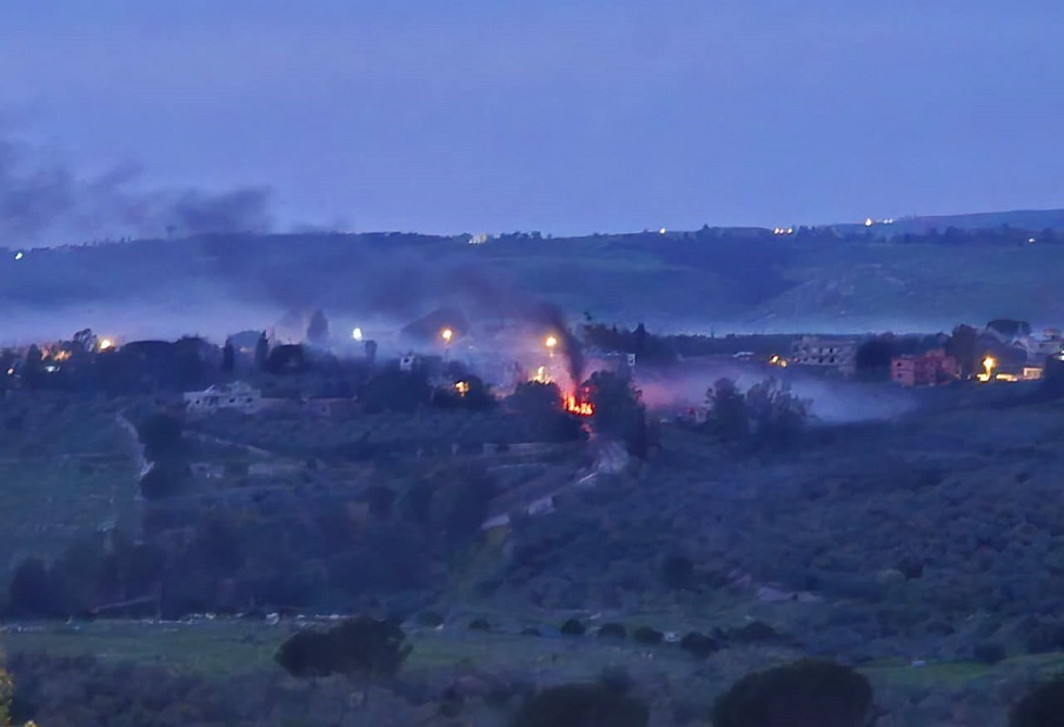 تصعيد متواصل.. غارات إسرائيلية على جنوب لبنان والبقاع وردود صاروخية من "حزب الله"