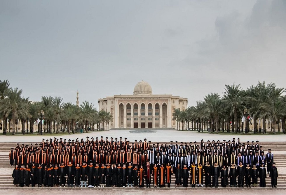 جامعات أمريكية تتحول للتعليم عن بعد وسط مخاوف الرد من على استهداف جامعات بإيران