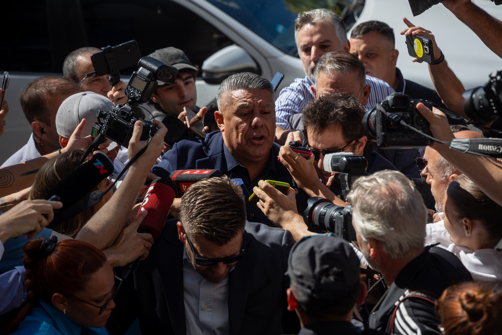 من الإنجازات إلى المحاكم.. رئيس الاتحاد الأرجنتيني في قلب فضيحة مالية