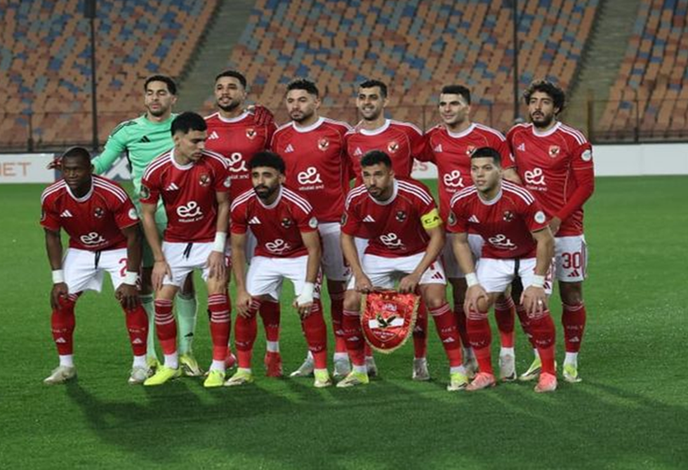 نجم الأهلي المصري يوقع لفريق فالنسيا الإسباني