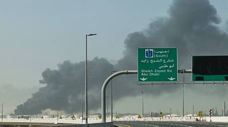 الإمارات تكشف عدد الصواريخ التي استهدفت البلاد منذ بدء الهجوم الإيراني