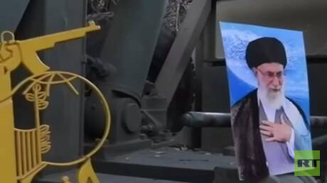 حزب الله يستهدف قاعدة ميرون شمال إسرائيل وقاعدة نفح في الجولان