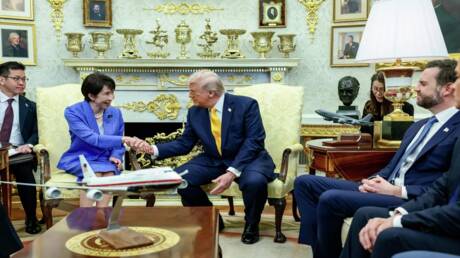 اللجنة اليابانية للسلام تتهم تاكايتشي بـ"إلحاق العار" باليابان عقب قمتها مع ترامب 