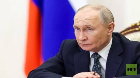 بوتين يتعهد بمتابعة قضية عالم آثار روسي محتجز في بولندا وسط تحذيرات من "تسييس التراث"