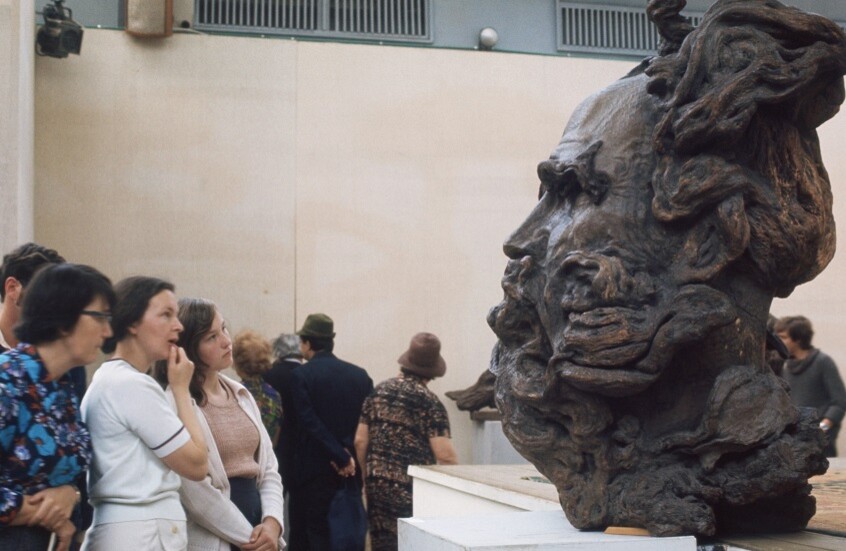 المتحف الروسي يحتفي بالذكرى الـ150 لميلاد الفنان الأسطوري ستيبان إرزيا