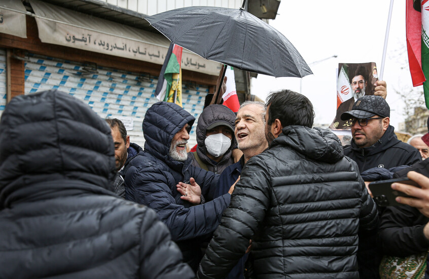 مكتب الرئيس الإيراني: طهران تؤكد ثبات موقفها وترفض شروط إنهاء الحرب