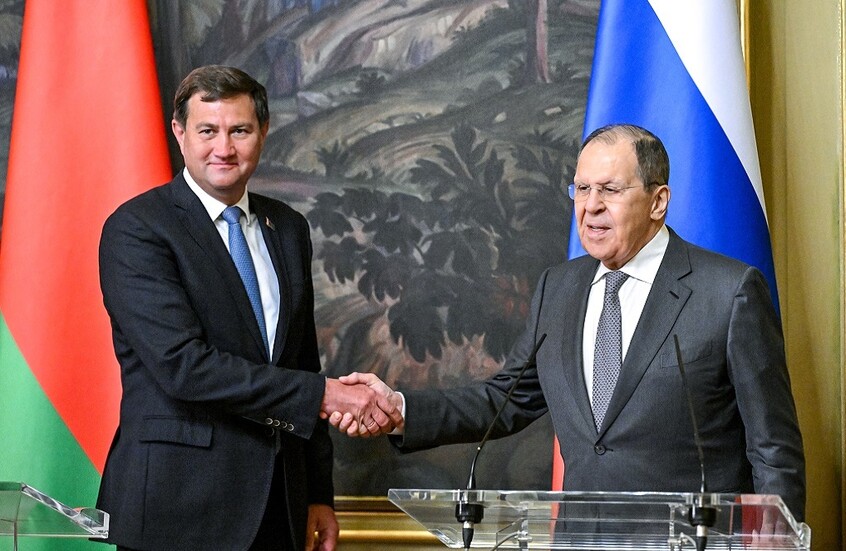 لافروف: معتزمون على العمل مع بيلاروس دفاعا عن مصالحنا المشتركة