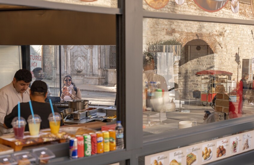 أسعار الغذاء ترتفع 5% في تركيا بسبب الحرب على إيران