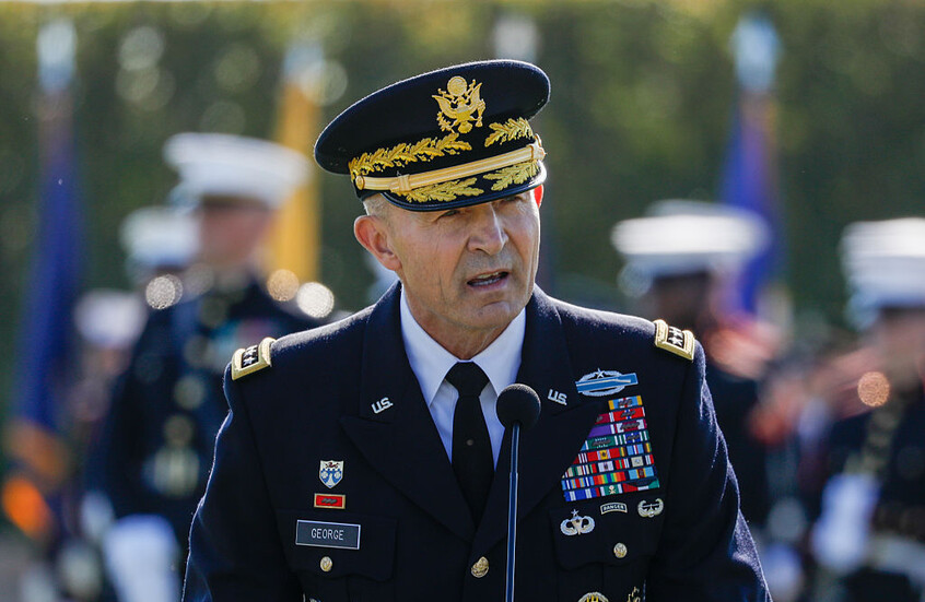 ما وراء موجة التطهير في صفوف البنتاغون؟