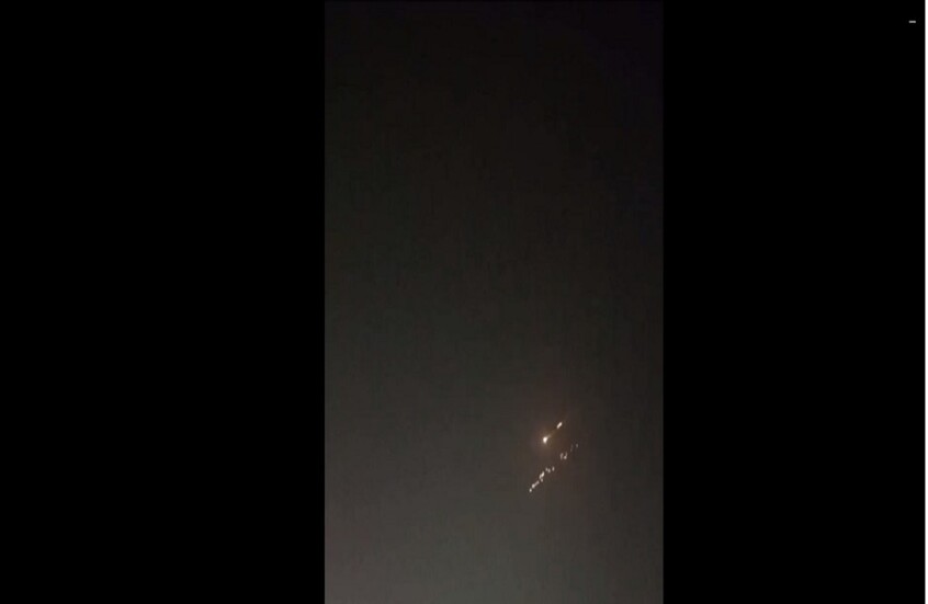 الحرس الثوري ينفذ موجة جديدة من الضربات الصاروخية باتجاه إسرائيل فجر السبت (فيديوهات)