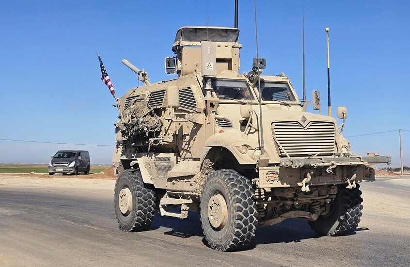 دفاعات" التحالف الدولي" تسقط مسيرة قبيل قيامها باستهداف قاعدة "قسرك" بريف الحسكة في سوريا