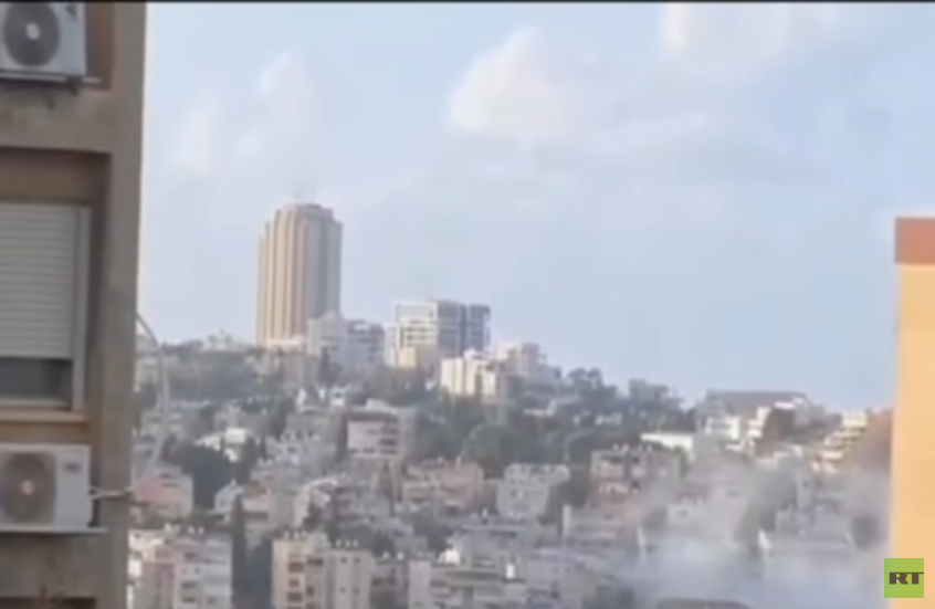 الاعتراضات فشلت.. صواريخ إيرانية تستهدف بئر السبع والنقب وديمونة وإصابة مبنى بشكل مباشر في حيفا