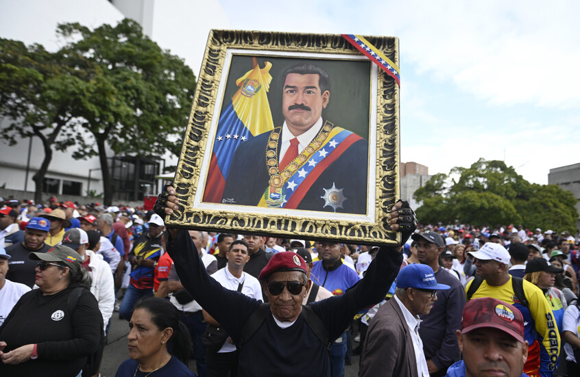 مادورو يوجه رسالة إلى الشعب الفنزويلي بمناسبة عيد الفصح من سجن نيويورك