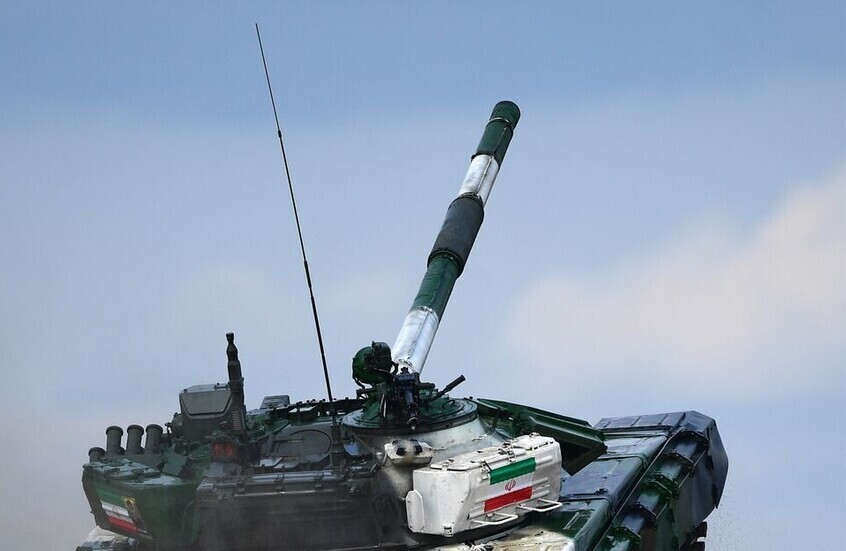 "رقم 163".. الجيش الإيراني يسقط مسيرة من طراز "لوكاس" فوق جزيرة خارك