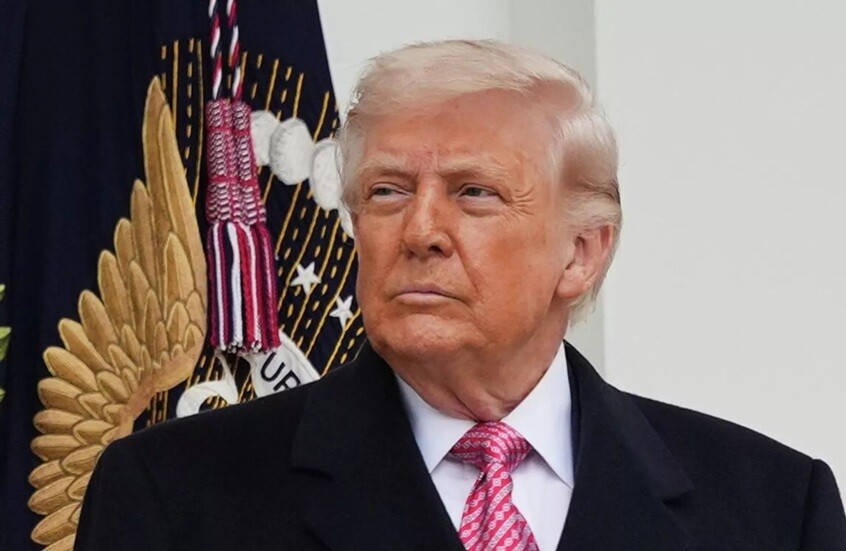 ترامب: العمليات داخل إيران لا تزال "خطيرة جدا" رغم تدمير دفاعاتها