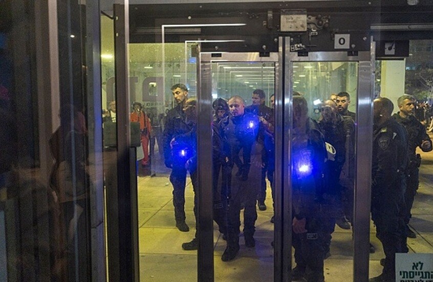 "أنتجوا مواد متفجرة".. تفاصيل جديدة حول اعتقال إسرائيليين عملوا لصالح إيران