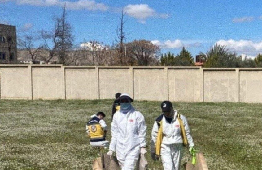 سوريا.. العثور على مقبرة جماعية ورفات بشرية خلال أعمال بحث في معضمية الشام
