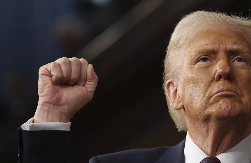 مسؤول أمريكي: ترامب في وضع "التحدي" تجاه إيران ومنفتح على الدبلوماسية