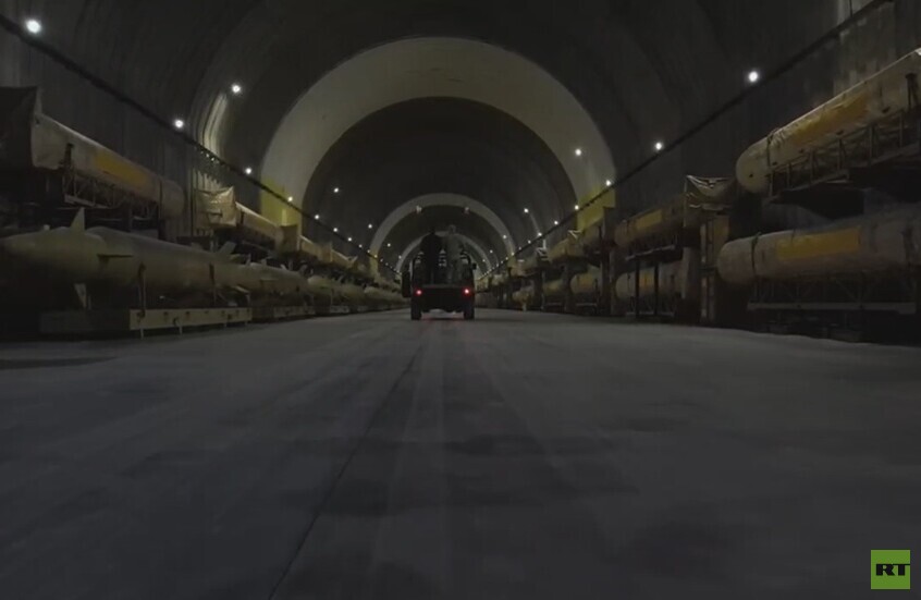 "كاريش".. استخبارات الحرس الثوري الإيراني تهدد بعملية ستثير سخط قادة المنطقة على "المجنون" ترامب