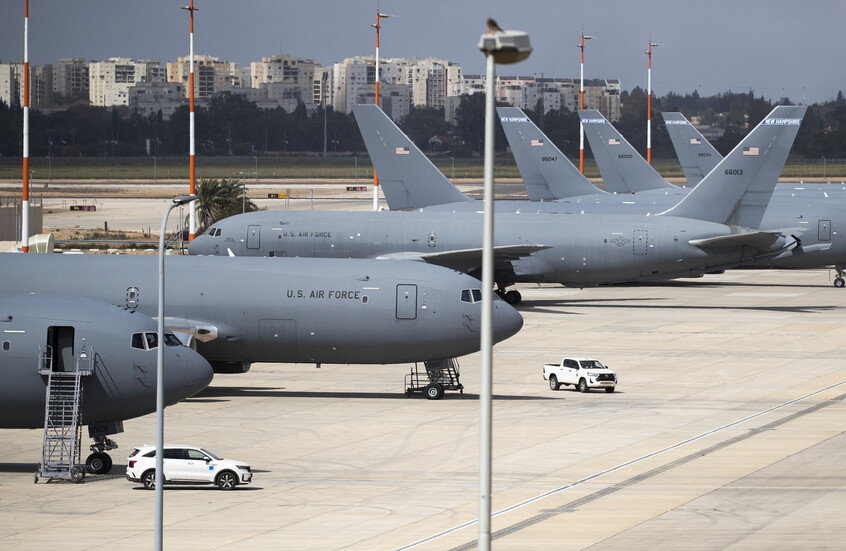 إقلاع عدة طائرات عسكرية أمريكية قبل ساعات من انقضاء مهلة ترامب لإيران