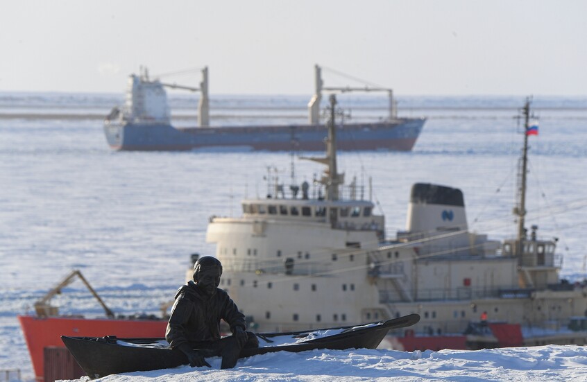 لافروف يوضح الأهمية الخاصة لممر الملاحة الشمالي