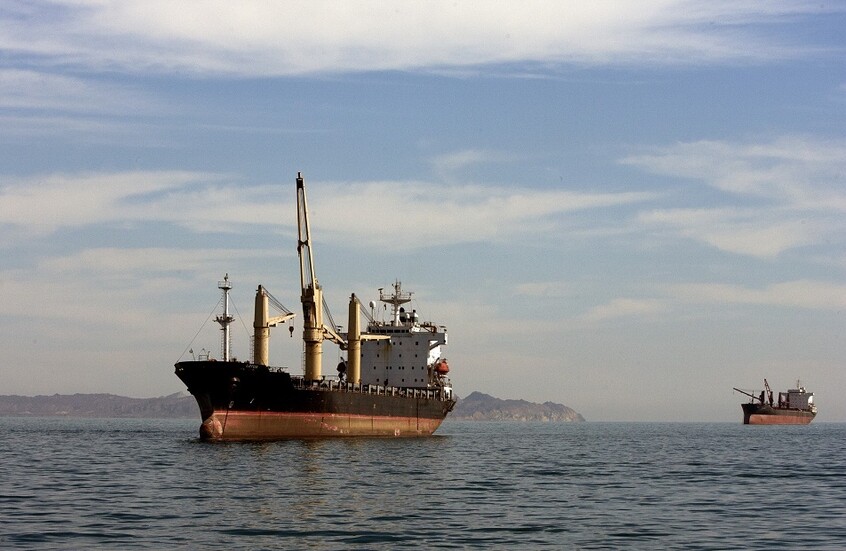 "رويترز": طهران قد تفتح مضيق هرمز يوم الخميس أو الجمعة