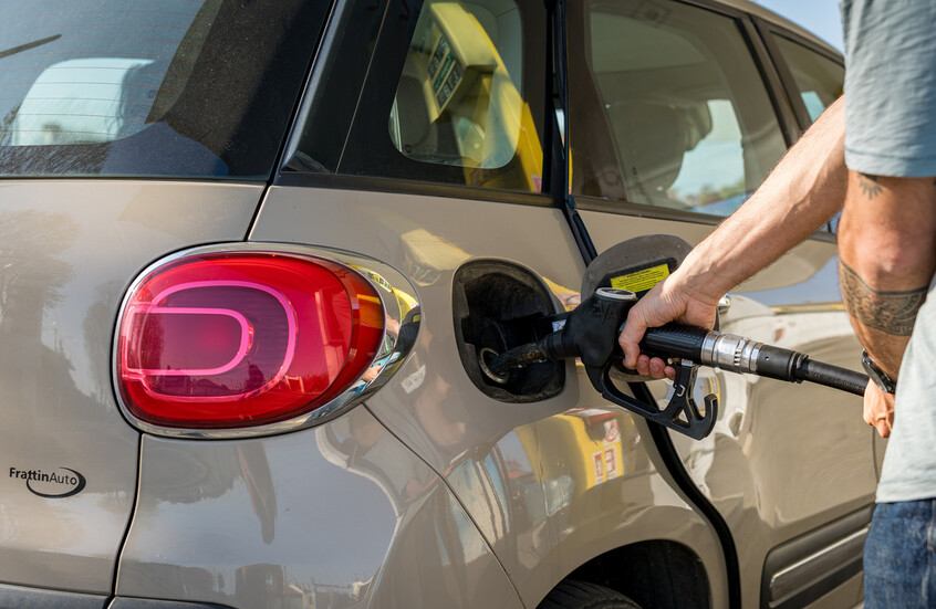 ألمانيا تحذر من "أوهام" انخفاض الوقود بعد هدنة هرمز