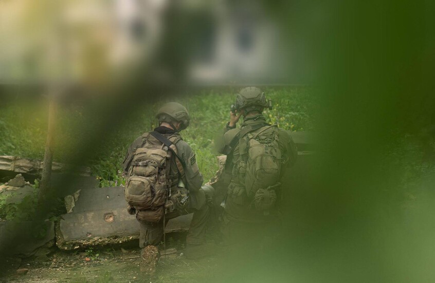 عناصر من الجيش الإسرائيلي في جنوب لبنان