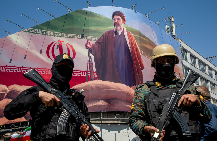 المرشد الإيراني مجتبى خامنئي: لن نترك المعتدين الذين هاجمونا دون عقاب وسنطالب بتعويضات عن الخسائر