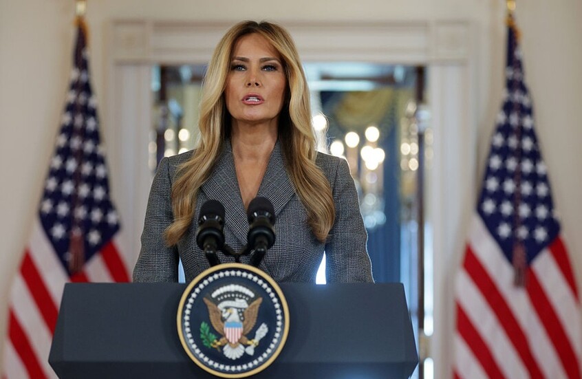 ميلانيا ترامب تنفي أي علاقة لها بإبستين: الأكاذيب التي تربطني به يجب أن تنتهي اليوم