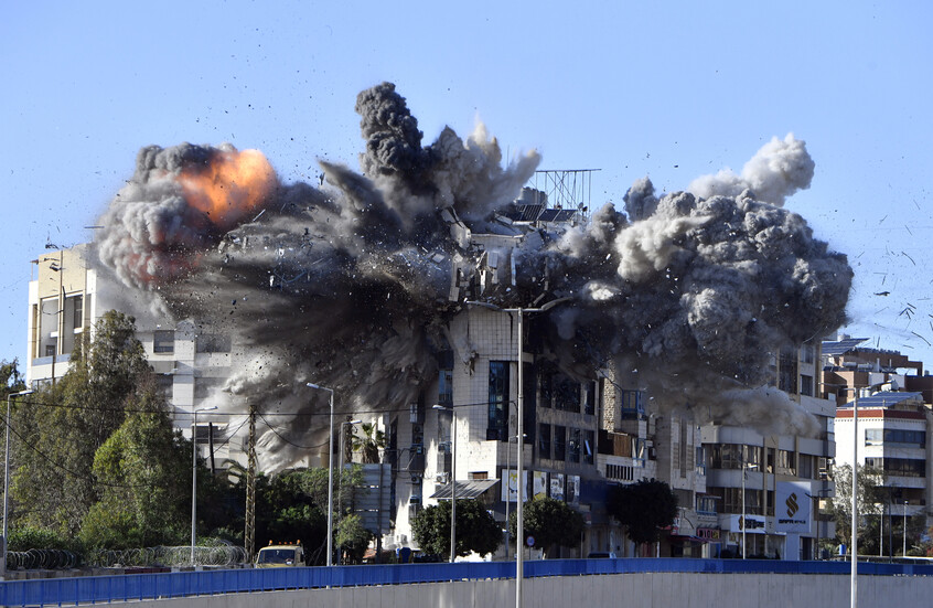 وزراء إسرائيليون يدعون لهجمات كبيرة على لبنان: يجب تدمير بنيته التحتية وقطع الكهرباء عنه!