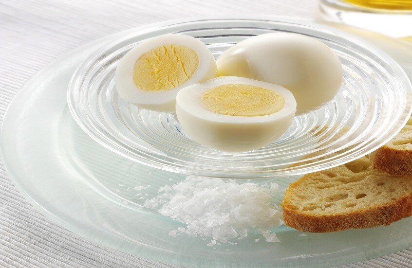 كم مدة صلاحية البيض المسلوق؟