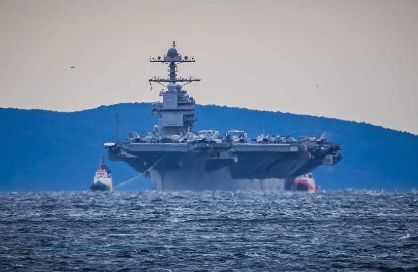 "وول ستريت جورنال": الولايات المتحدة تعزز وجودها العسكري في الشرق الأوسط