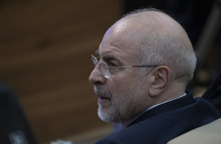 قاليباف قبيل بدء مفاوضات إسلام آباد: لدينا حسن نية لكن لا نثق بالأمريكيين