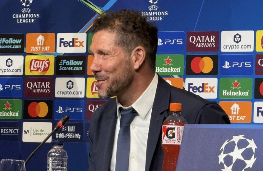 نعيش في مدريد.. سيميوني يرد على شكوى برشلونة حول التحكيم بطريقة ذكية (فيديو)